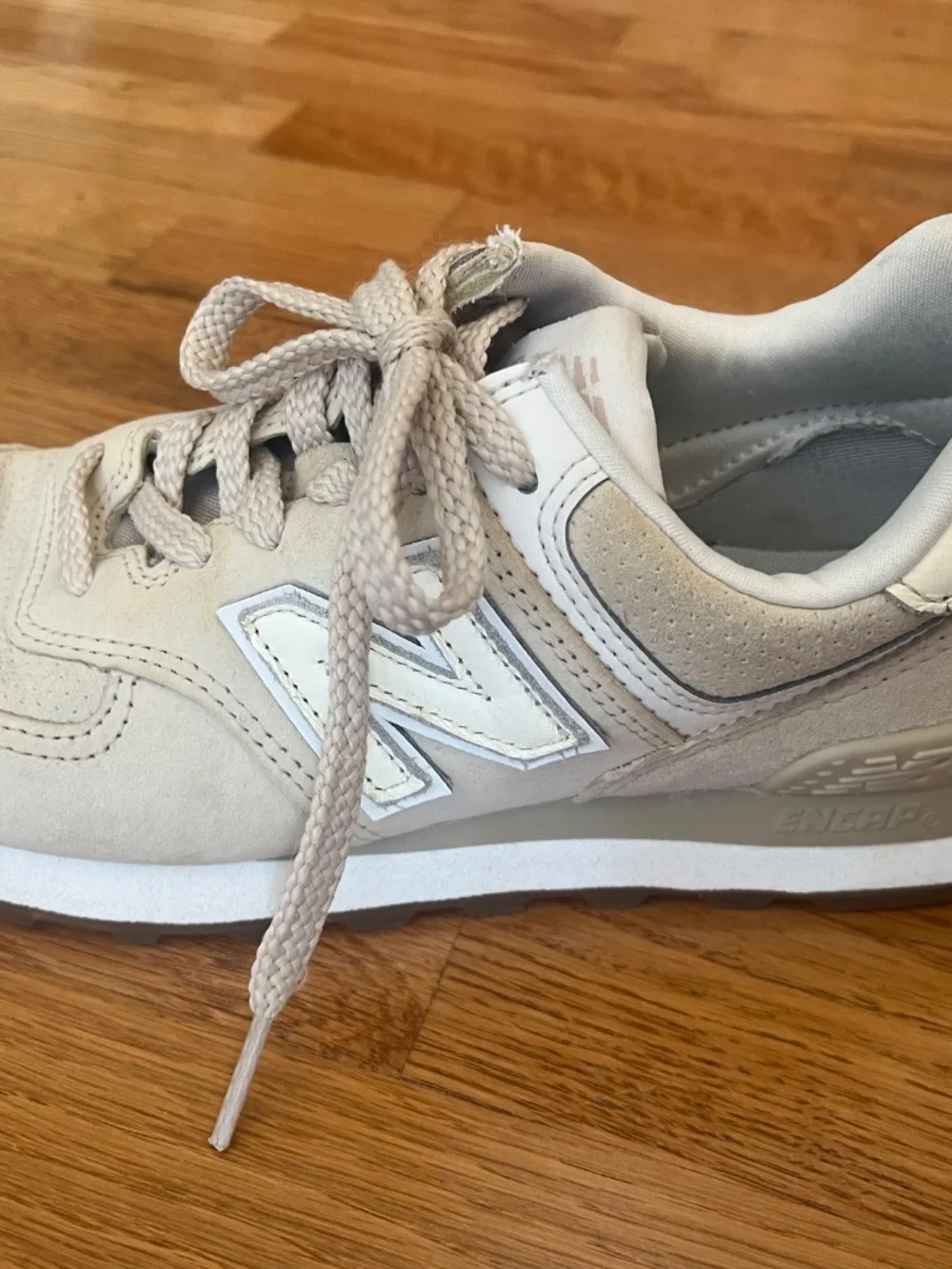 New Balance 574 Women’s Sz 7